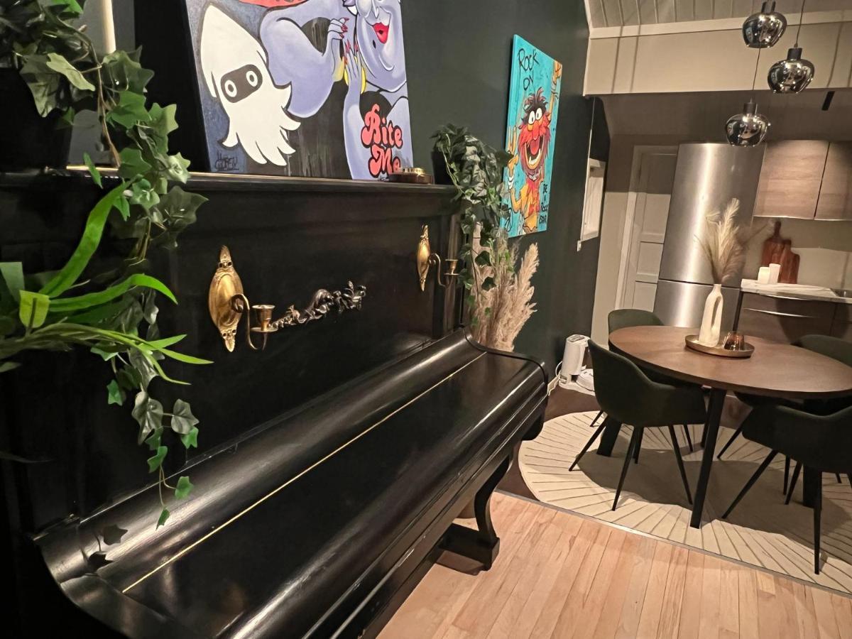 Charming Loft Retreat On Tromso'S Historic Main Street: 3-Minute Stroll To City Square Esterno foto